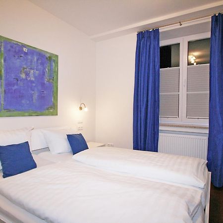 Ferienwohnung Am Kurpark -Wohnung 2,90Qm- ガルミッシュ・パルテンキルヒェン エクステリア 写真